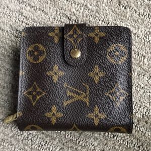 Louis Vuitton Monogram Square Wallet